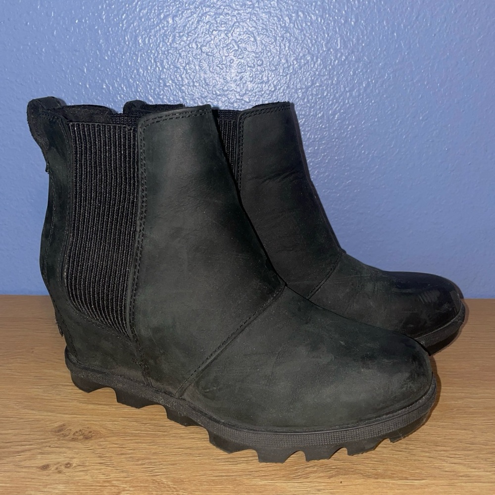 Sorel Womens Joan of Arctic Wedge Ankle Boots, Waterproof, Size 7.5